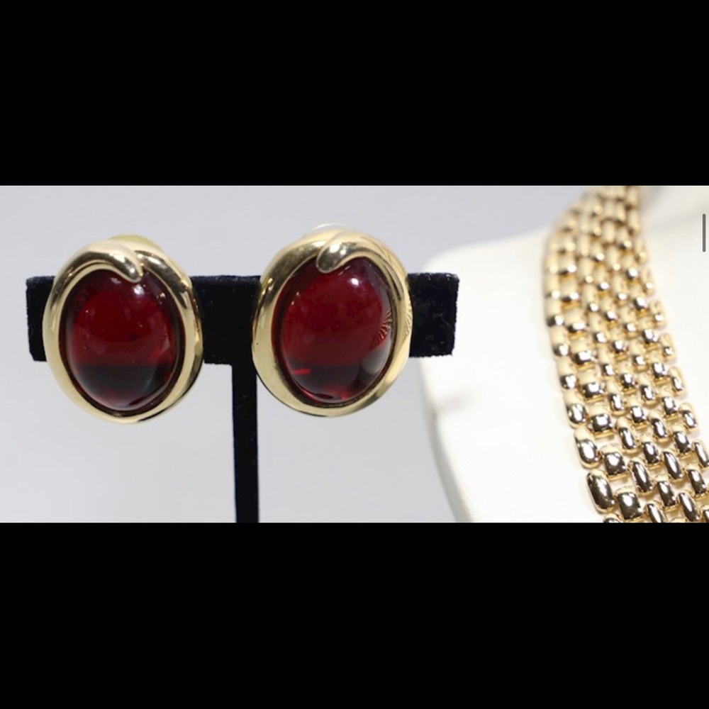 🎉Bundle🎉 Prada Glasses w/ Napier Jewelry - Picture 2 of 7
